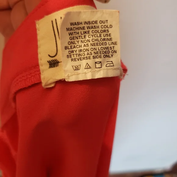 Elegant Coral/Orange Off-Shoulder Top - Picture 4 of 4